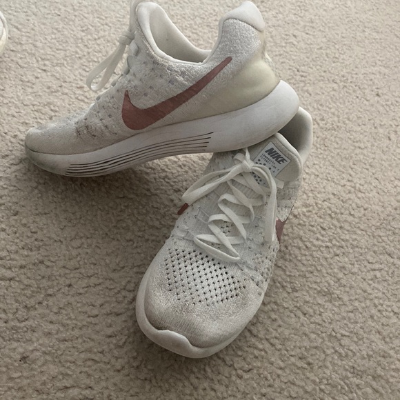 Nike Shoes - Nike Lunarepic Flyknit Low Rose Gold size 8